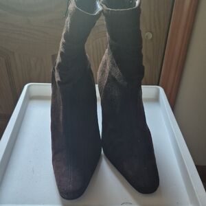 Elegant Brown Women's Boots
